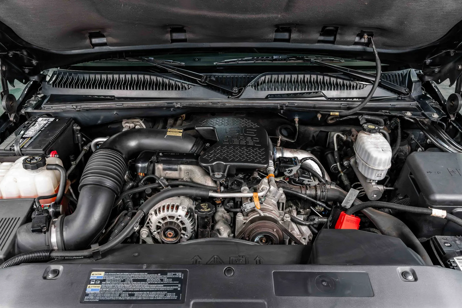  2004-GMC-Sierra-2500HD-Dark-Spiral-Gray-Metallic-184479-42.jpg